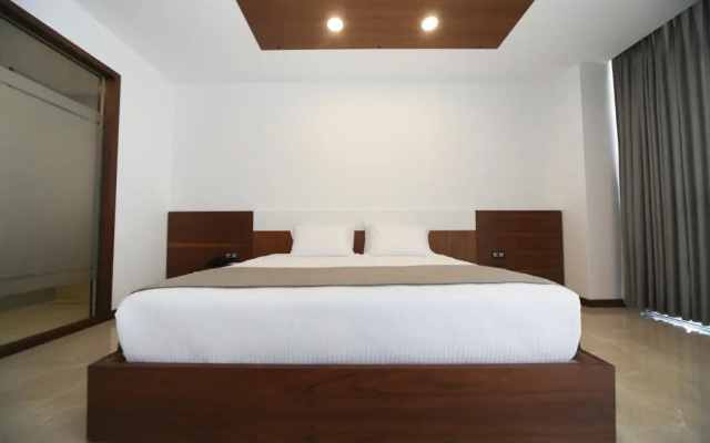 Carissa Otel