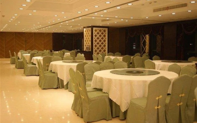 Huatong Hotel