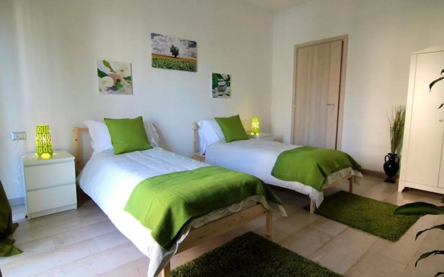 Red Velvet Guest House