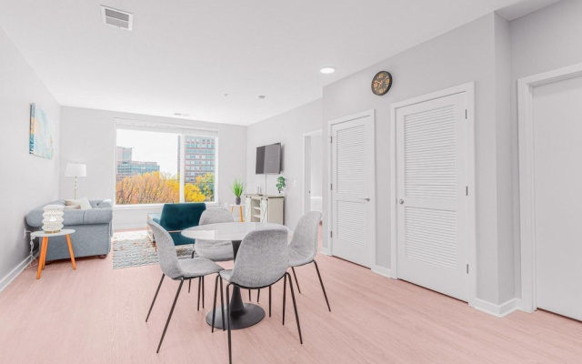 Luxury Living City Views DC