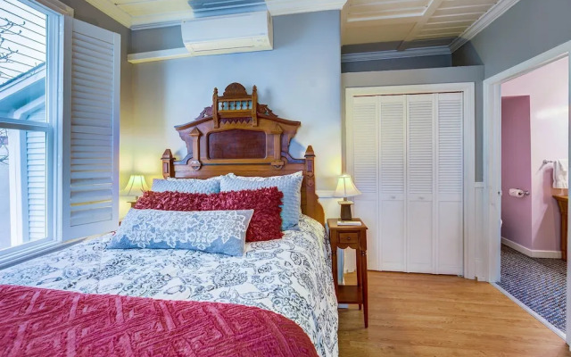 Carlisle Garden Suites