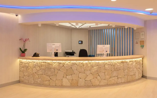 Hotel Ambassador Playa I & II