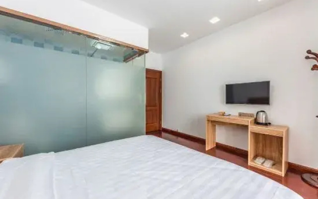 Xiangshan Summer Tour Homestay