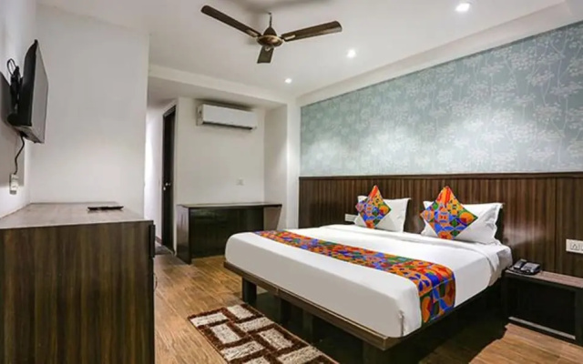 FabHotel RG Stay