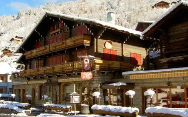 hotelImage