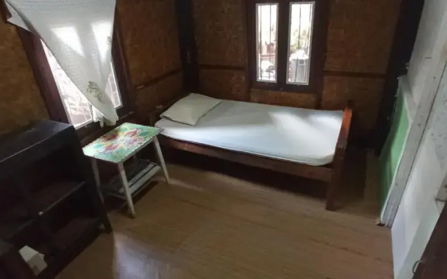 Happy Home guesthouse & Tattoo studio