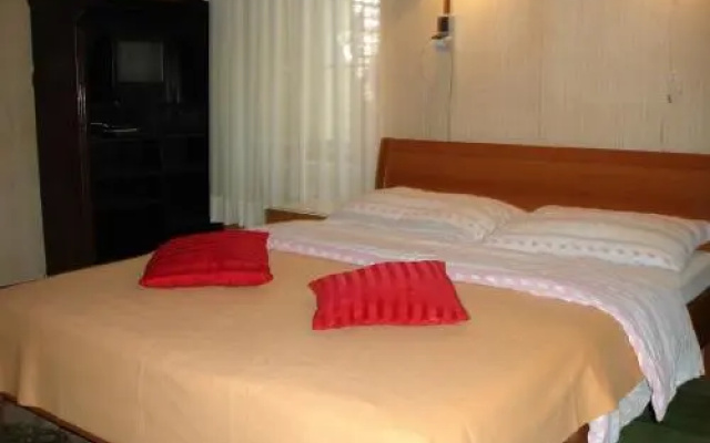 Apartments and Rooms Gornji Grad