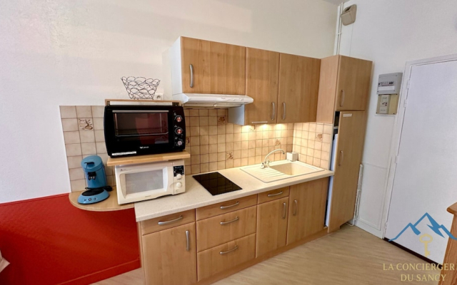 Mezzanine Spa Stay for 4