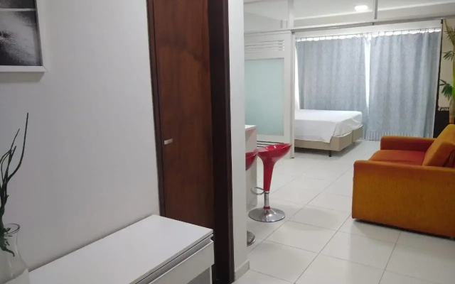 Mangos Flat Apt 202