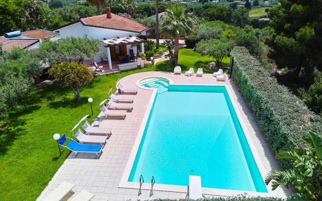 Villa New Charme