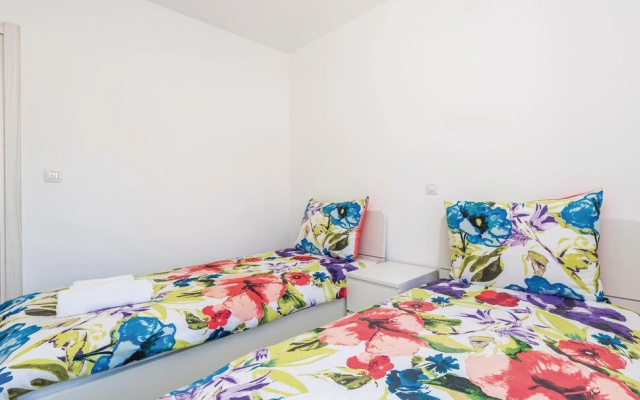 Awesome Home in Cavle With Wifi and 2 Bedrooms