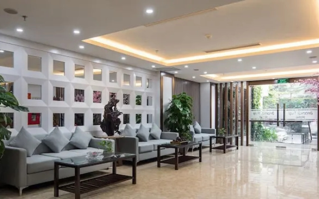 Azumaya Hotel Dao Tan