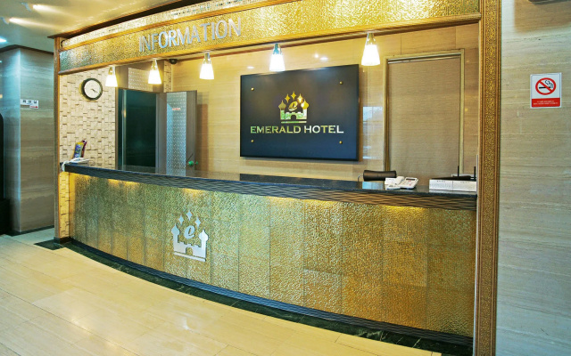 Emerald Hotel