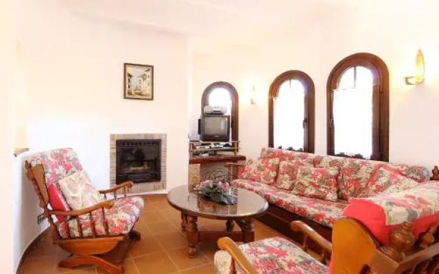 Holiday Home Cabanyes B23