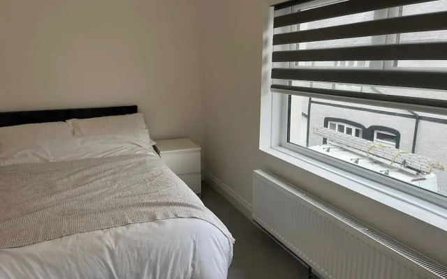 Llangollen - House - Sleeps 8- Garden