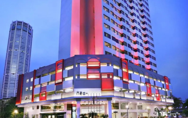 Deluxe Double room (full double bed) · Hotel NEO+ Penang by ASTON — photo 2