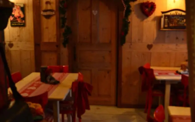 B&B Country
