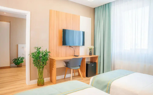 Link Hotel