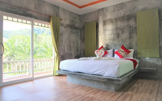 Tum Mai Kaew Lanta Resort