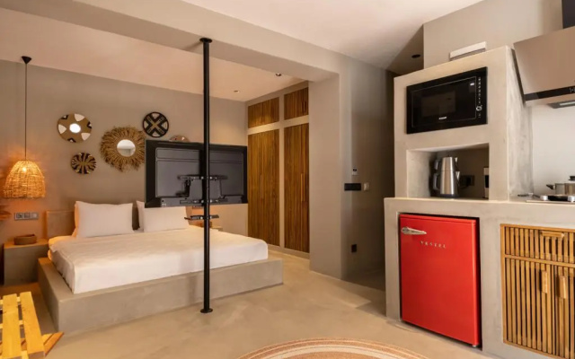 Soas Suites Alacati +12 Yetiskin Oteli