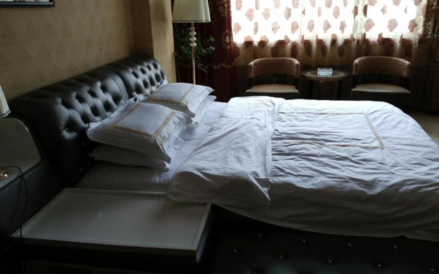 Tea Horse Road Hotel