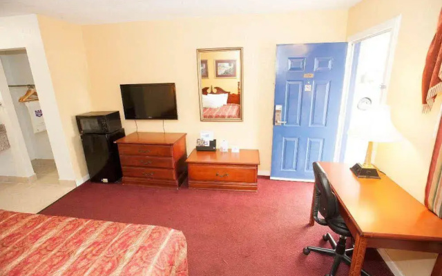 Knights Inn Jackson