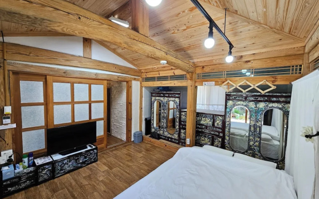 Jeonju Hanok Demisaem 1937