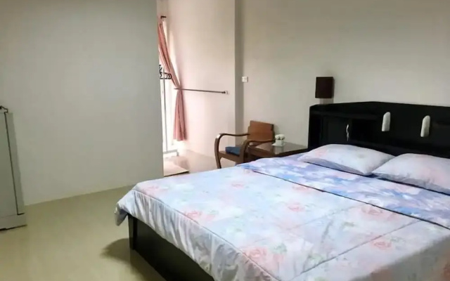 Ban Rai Nai Suan