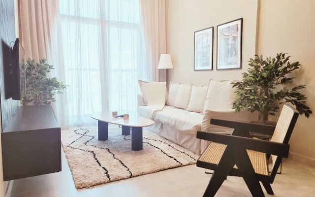 Snug & Congenial 1BR with Canal View