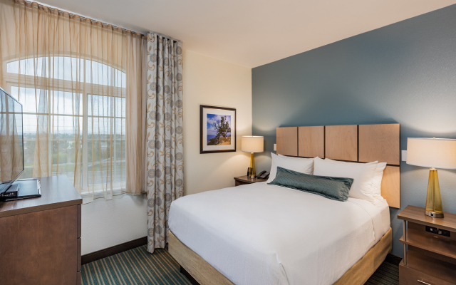 Candlewood Suites Anaheim - Resort Area by IHG