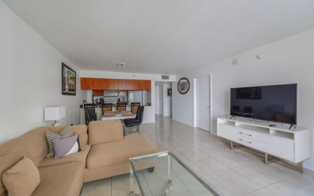Brickell Bay 3304