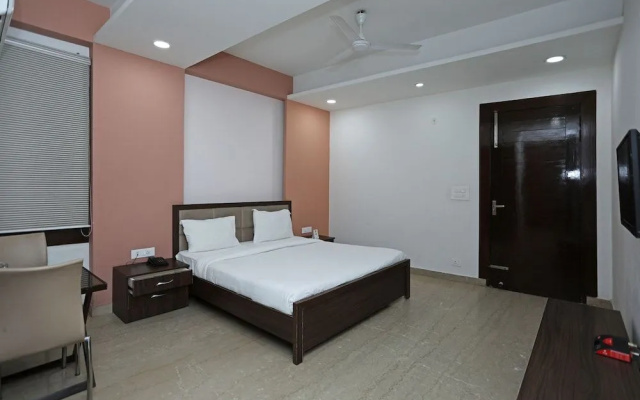 SPOT ON 61644 Hotel Kumar Kripa