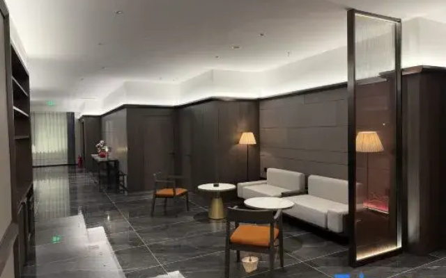Tieling Mediterranean Reidi Hotel