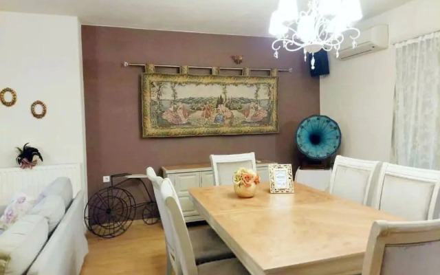 Sunrise Villa in Skyros - Coastal Sea View Haven