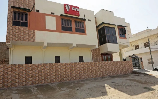 OYO 2291 Home Stay Mertiya Residency