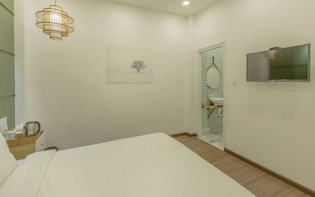 Seven A Hotel
