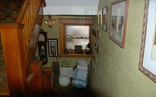 Auberge McGee's Inn