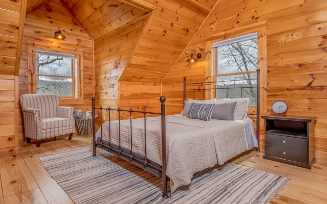 Ar'ya Relaxed Chalet by Taylor Made Deep Creek