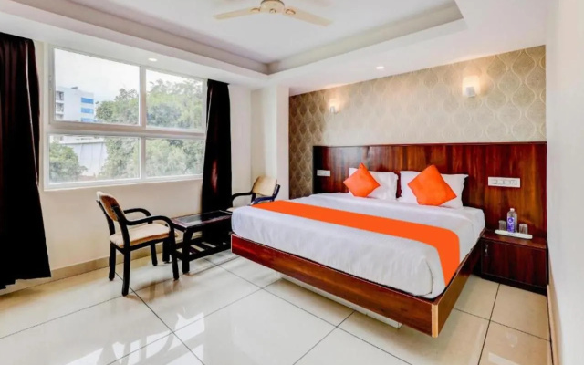 Fabhotel Tej