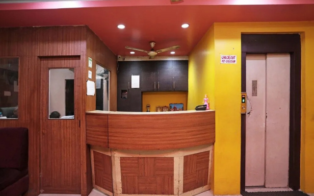 Oyo 6274 Hotel Janaki Residency