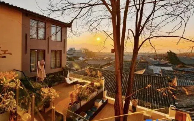 Chunshi · Zhiyi |  Scenic Vacation Apartment (Gucheng Mufu)