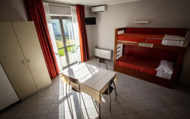 Room in Holiday House - Albavillage Residence Large Apartment for 4 People