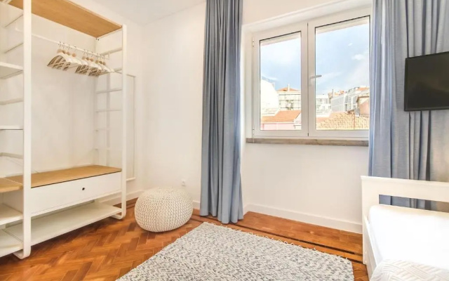 Marques de Pombal Metropolitan Flat