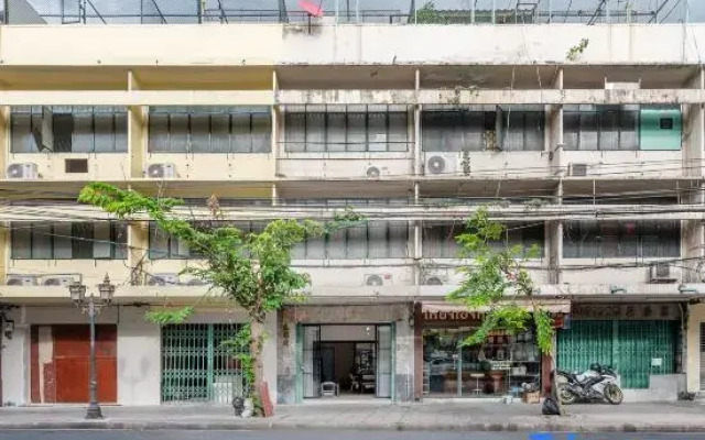 Sorrento Bangkok Old Town MRT Samyot
