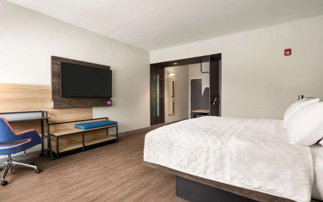 Tru By Hilton Albany Airport, NY