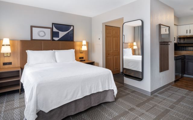 Staybridge Suites Columbus-Dublin by IHG