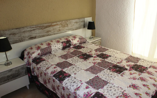 113 Campo Olivar, 501