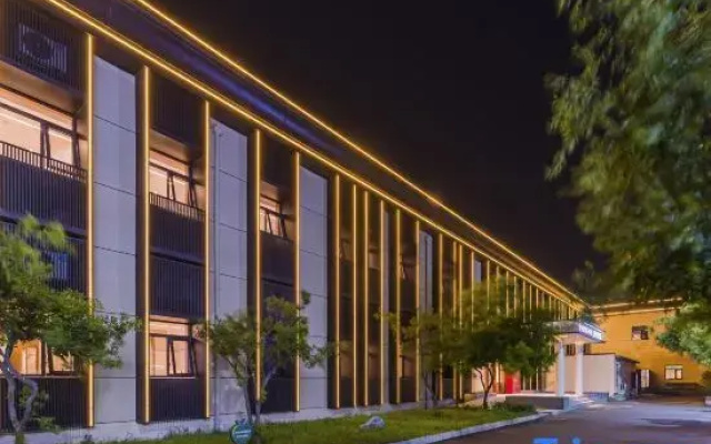 Meipeng Light Luxury Hotel (Beijing Fatou Subway Station Branch)