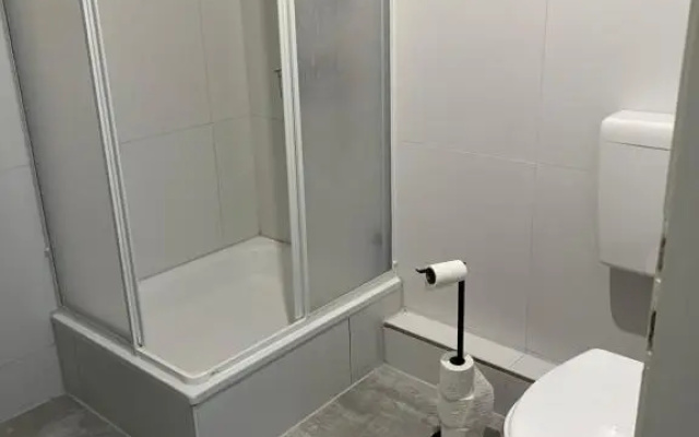 Black Apartment
