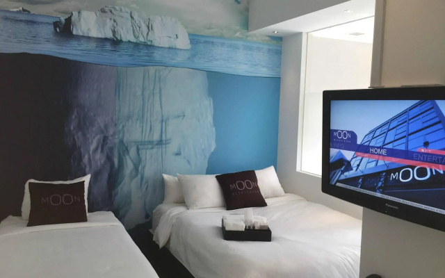 A Hotel Dickson